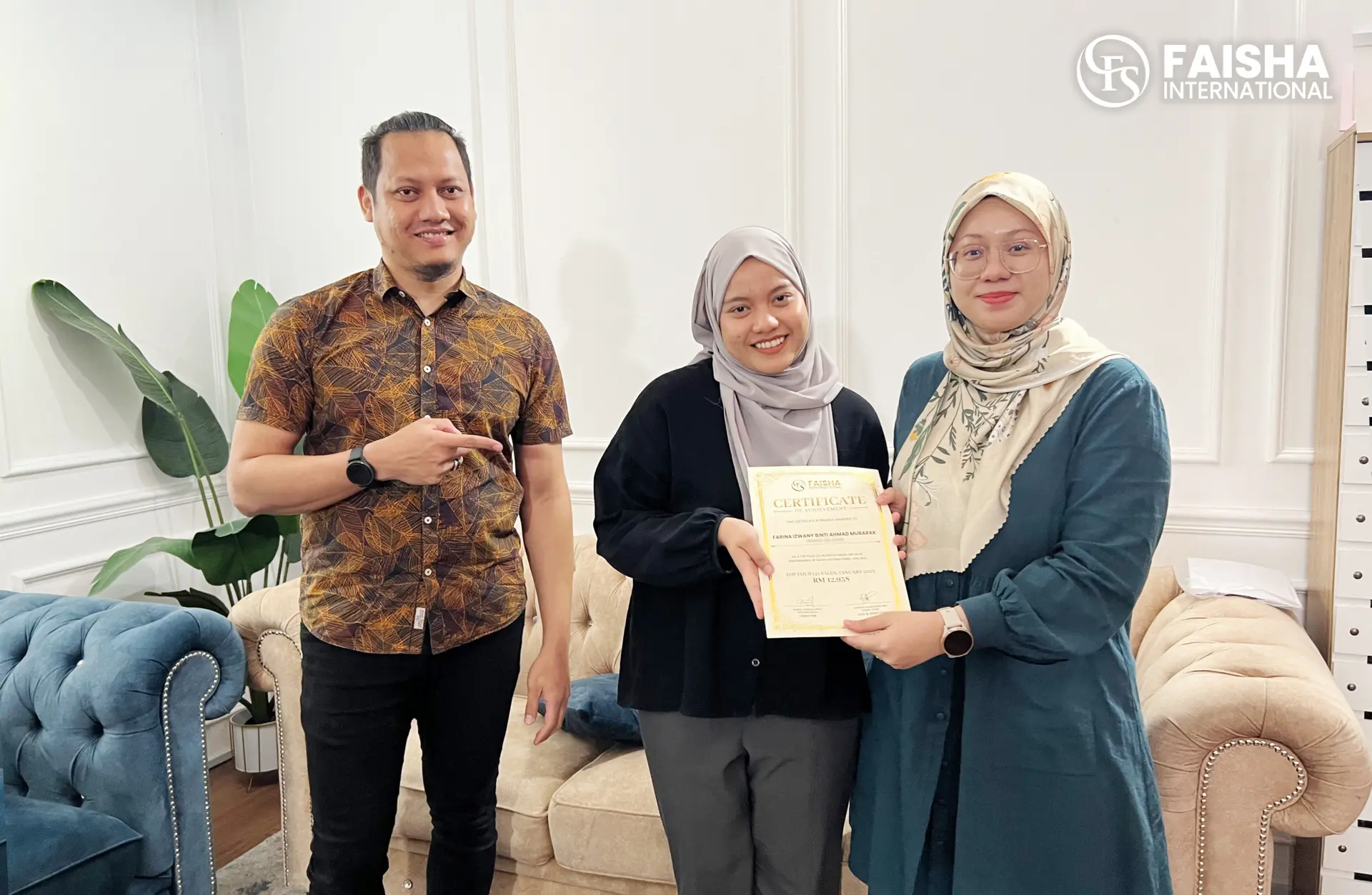 [Top Sales] Jan 2023 - Cik Farina